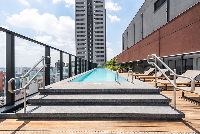 Studio c/ Vista Panorâmica e Piscina - GP2304