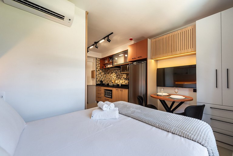 Studio Elegante em Moema | Pq. Ibirapuera - IP505