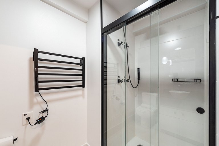 Studio Elegante em Moema | Pq. Ibirapuera - IP505