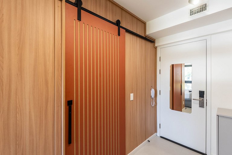 Studio Elegante em Moema | Pq. Ibirapuera - IP505