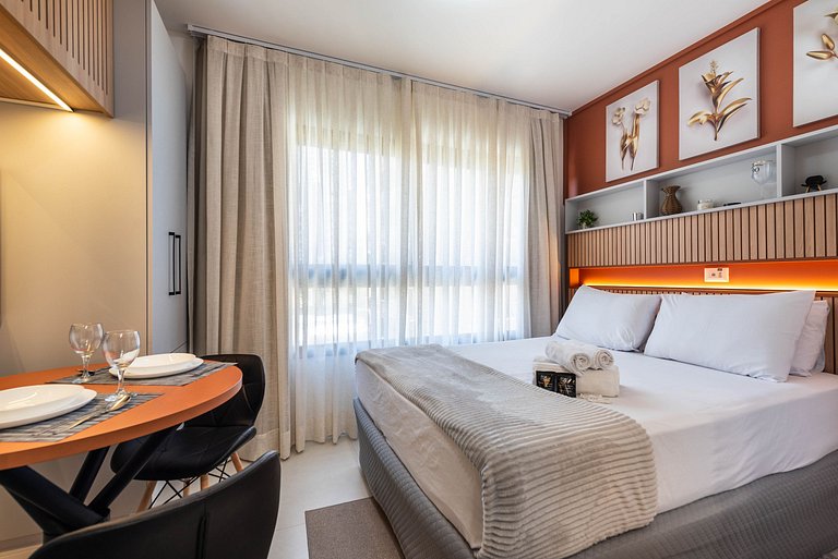 Studio Elegante em Moema | Pq. Ibirapuera - IP505