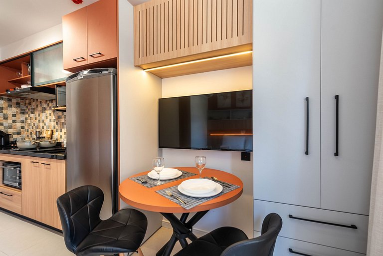 Studio Elegante em Moema | Pq. Ibirapuera - IP505