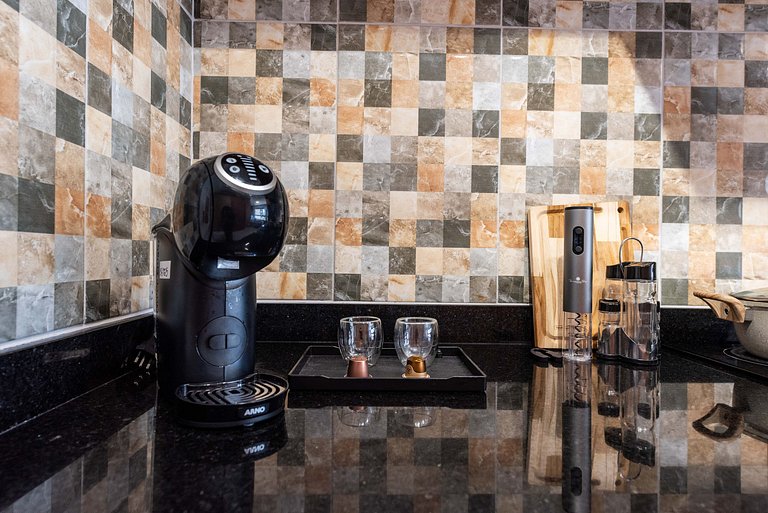 Studio Elegante em Moema | Pq. Ibirapuera - IP505