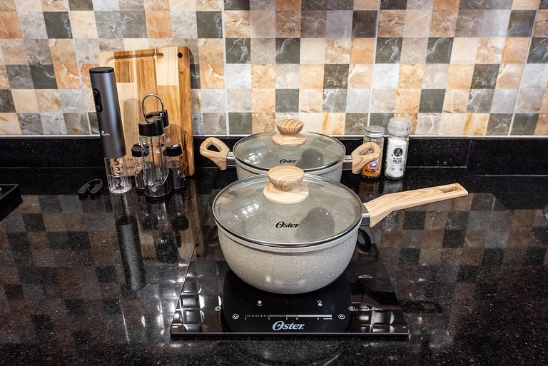 Studio Elegante em Moema | Pq. Ibirapuera - IP505