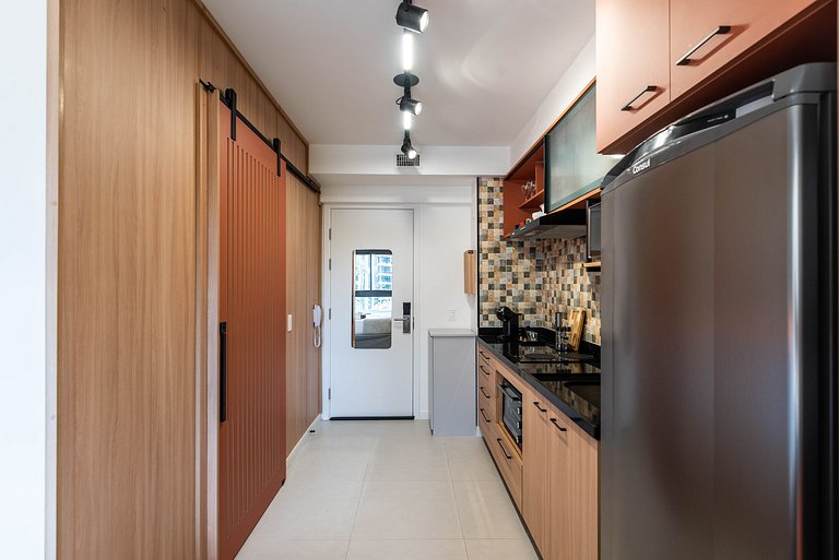 Studio Elegante em Moema | Pq. Ibirapuera - IP505