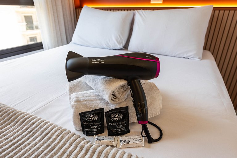 Studio Elegante em Moema | Pq. Ibirapuera - IP505