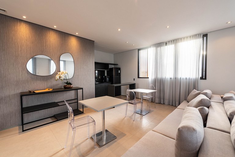 Studio Elegante em Moema | Pq. Ibirapuera - IP505