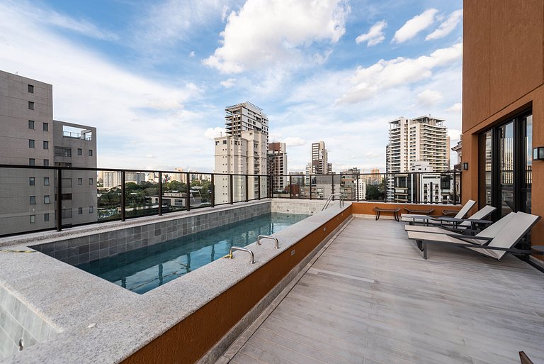 Studio elegante com vista em Moema - IP1208