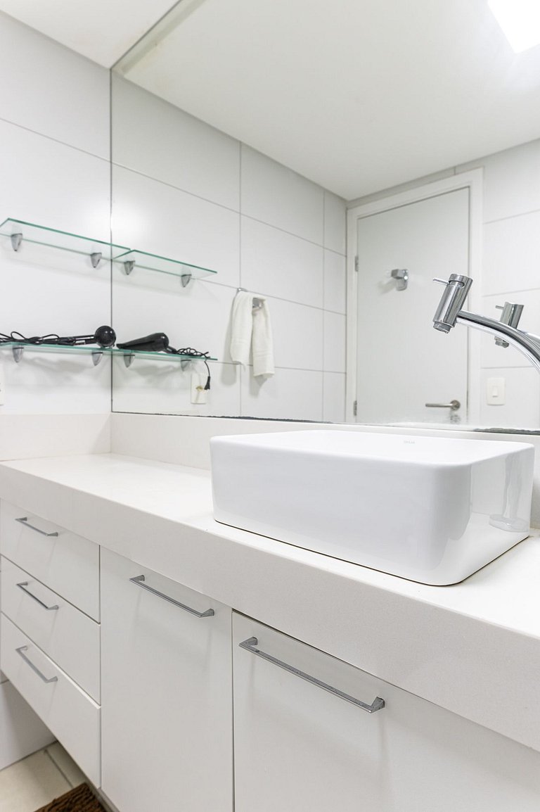 Studio c/ rooftop com piscina em Olinda - JAM907C