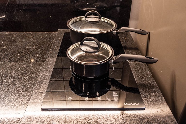 Piscina e Academia ao lado do Metrô - H104