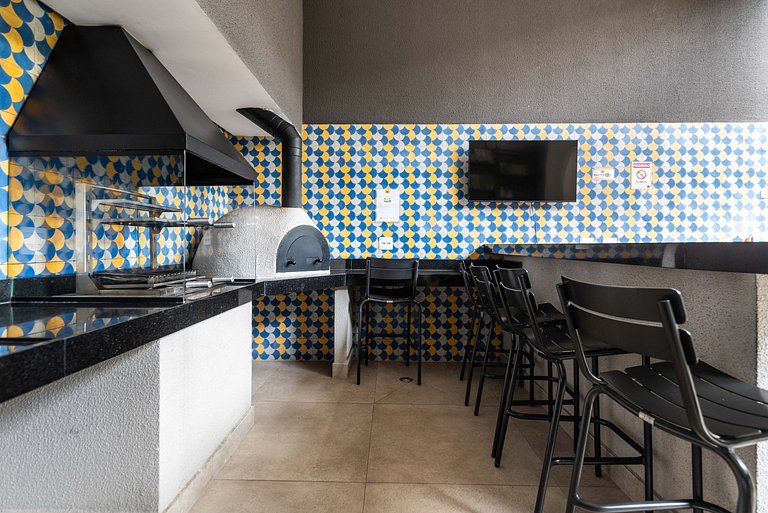 Piscina e Academia ao lado do Metrô - H104