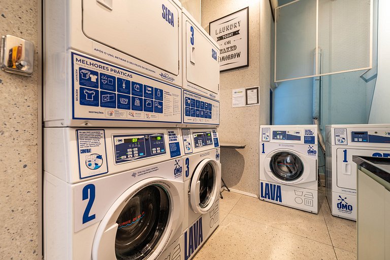 Studio c/ Piscina e Academia perto do Metrô - H104