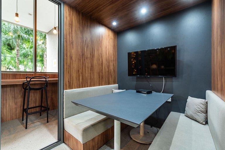 Piscina e Academia ao lado do Metrô - H104