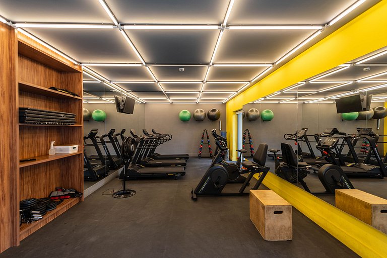 Piscina e Academia ao lado do Metrô - H104