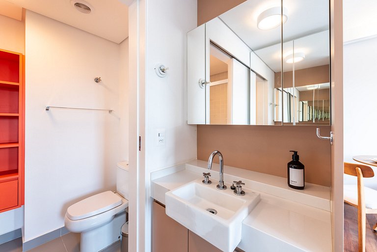 Studio em Pinheiros com Piscina Rooftop - P507