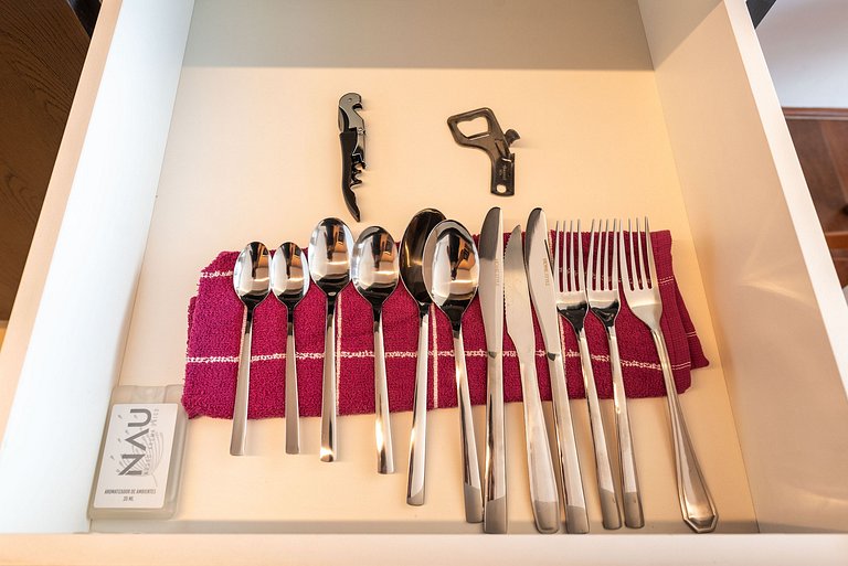 Studio em Pinheiros com Piscina Rooftop - P507