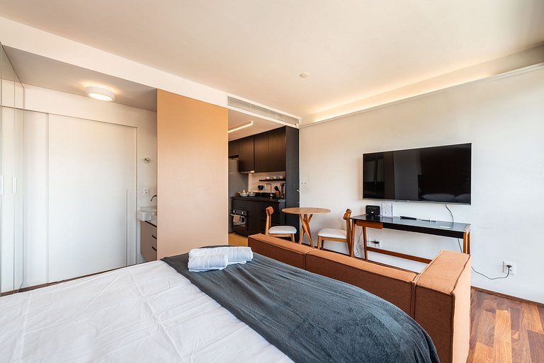 Studio em Pinheiros com Piscina Rooftop - P507
