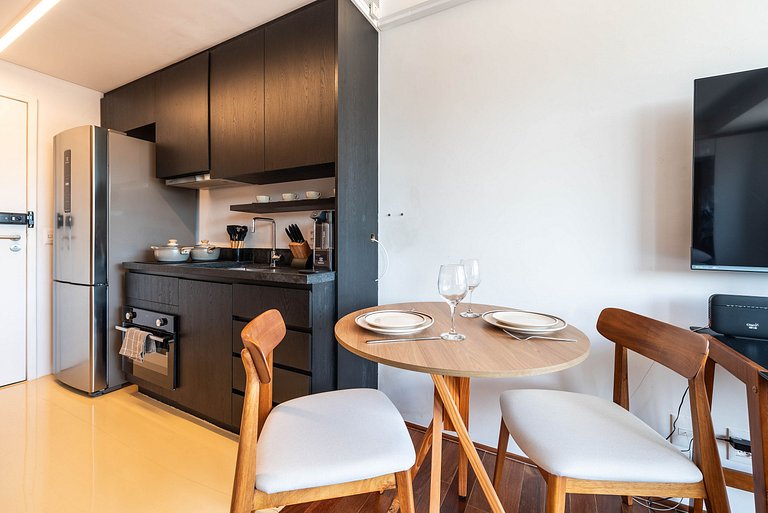 Studio em Pinheiros com Piscina Rooftop - P507