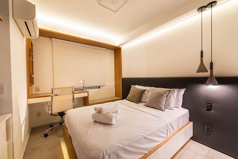 Apt Premium em Pinheiros | Piscina/Coworking - H12