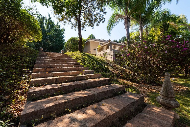 Condomínio Vila Real - Vila de Luxo com Piscina