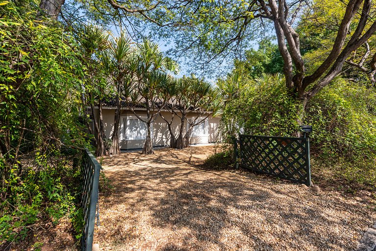 Condomínio Vila Real - Vila de Luxo com Piscina