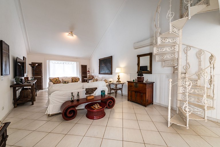 Condomínio Vila Real - Vila de Luxo com Piscina