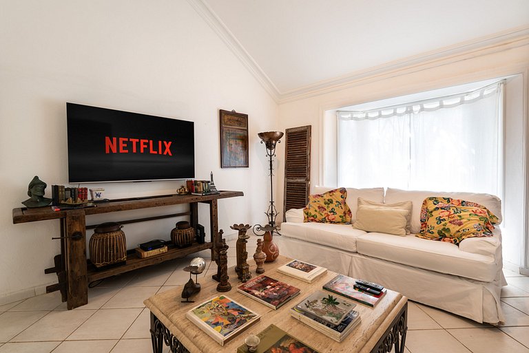 Condomínio Vila Real - Vila de Luxo com Piscina