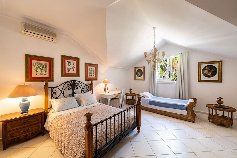 Condomínio Vila Real - Vila de Luxo com Piscina