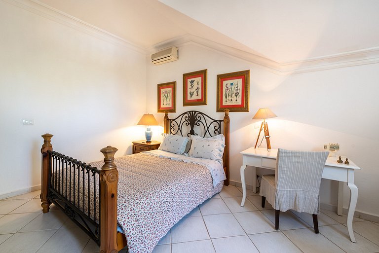 Condomínio Vila Real - Vila de Luxo com Piscina