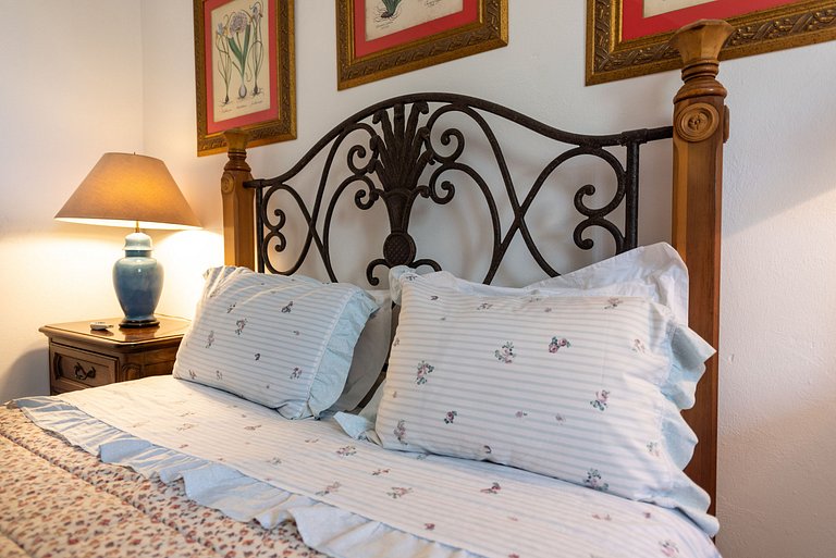 Condomínio Vila Real - Vila de Luxo com Piscina