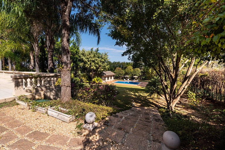 Condomínio Vila Real - Vila de Luxo com Piscina