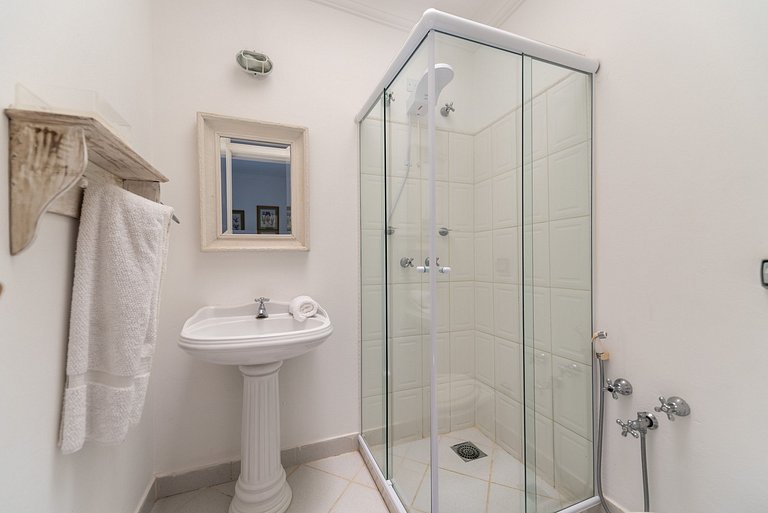 Condomínio Vila Real - Vila de Luxo com Piscina