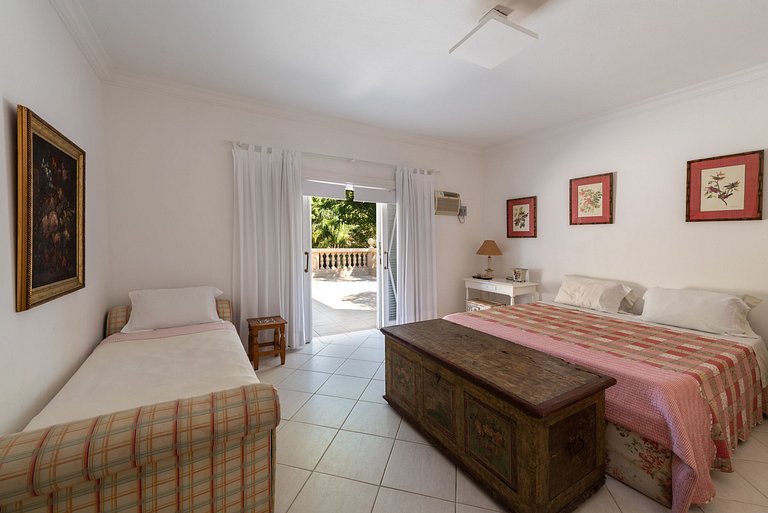 Condomínio Vila Real - Vila de Luxo com Piscina