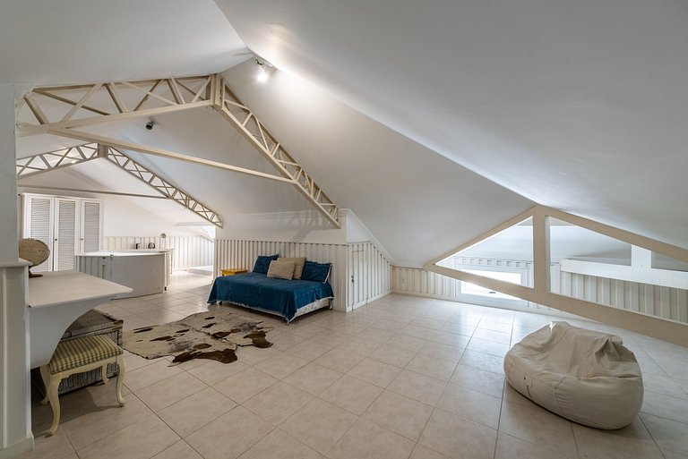 Condomínio Vila Real - Vila de Luxo com Piscina