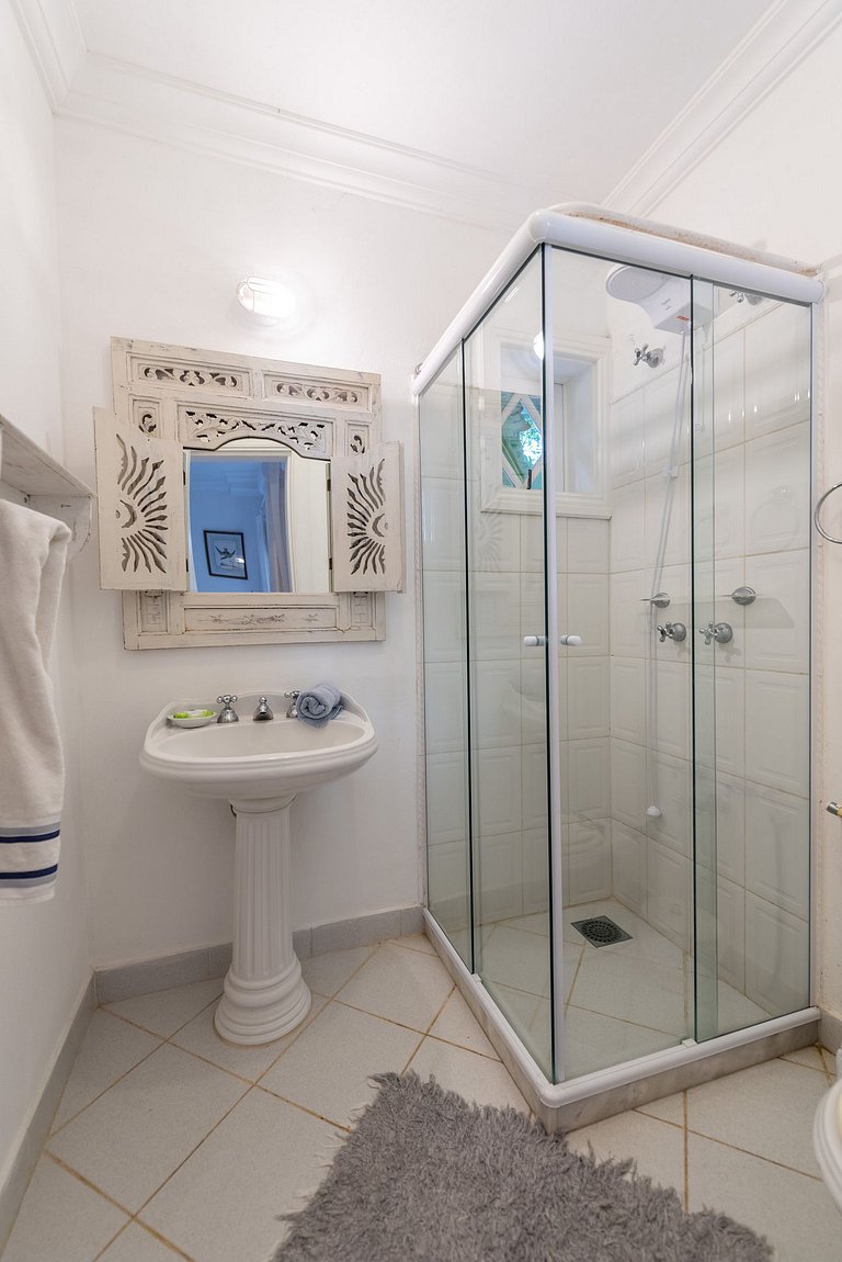 Condomínio Vila Real - Vila de Luxo com Piscina