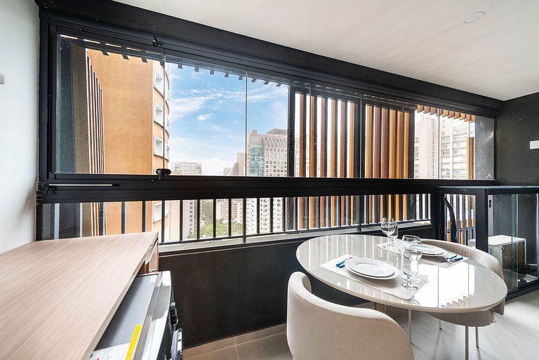 Alto Padrão no Jardim Paulista c/ Piscina - V1605