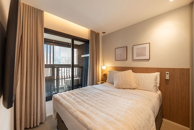 Alto Padrão no Jardim Paulista c/ Piscina - V1605