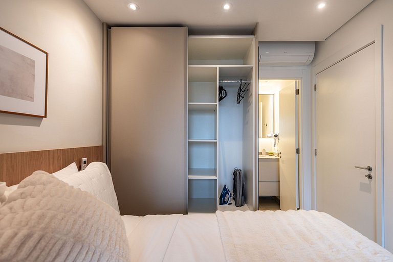 Alto Padrão no Jardim Paulista c/ Piscina - V1605