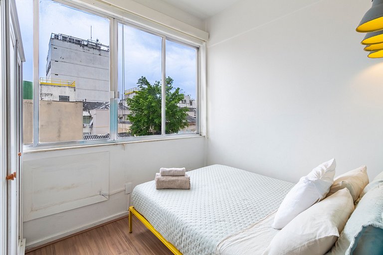 Apto Aconchegante a 1 Quadra da Praia - S1225