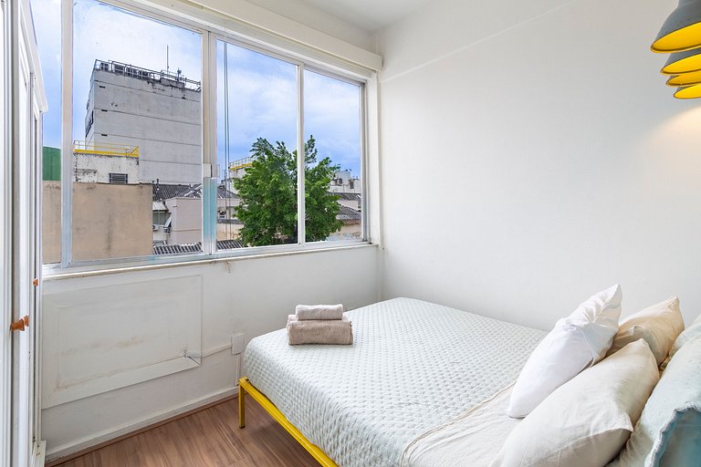 Apto Aconchegante a 1 Quadra da Praia - S1225