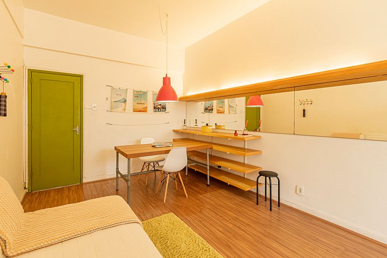 Apto Aconchegante a 1 Quadra da Praia - S1225