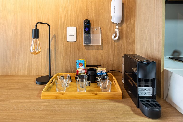 Studio Moderno com Piscina e Academia - Z1001