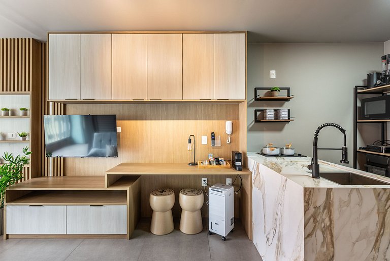 Studio Moderno com Piscina e Academia - Z1001