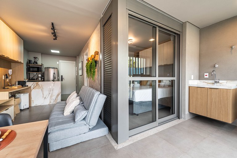 Studio Moderno com Piscina e Academia - Z1001