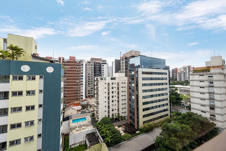 Studio Moderno com Piscina e Academia - Z1001