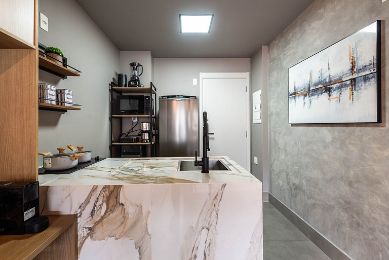 Studio Moderno com Piscina e Academia - Z1001