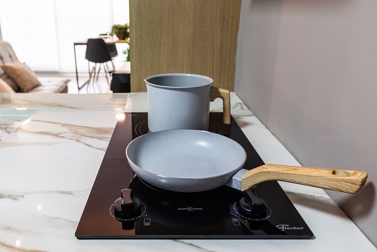 Studio Moderno com Piscina e Academia - Z1001