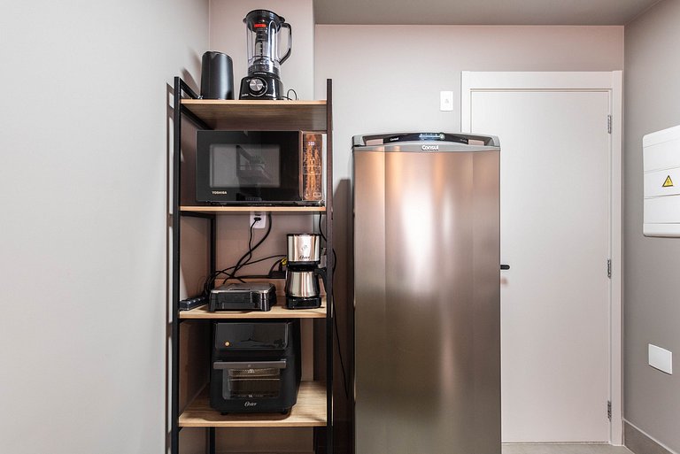 Studio Moderno com Piscina e Academia - Z1001