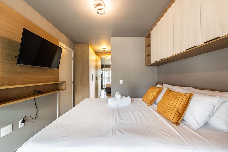 Studio Moderno com Piscina e Academia - Z1001