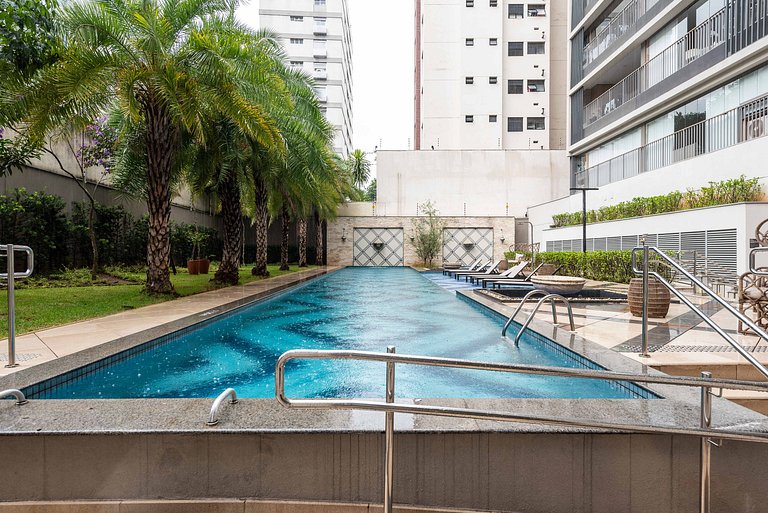 Studio Moderno com Piscina e Academia - Z1001